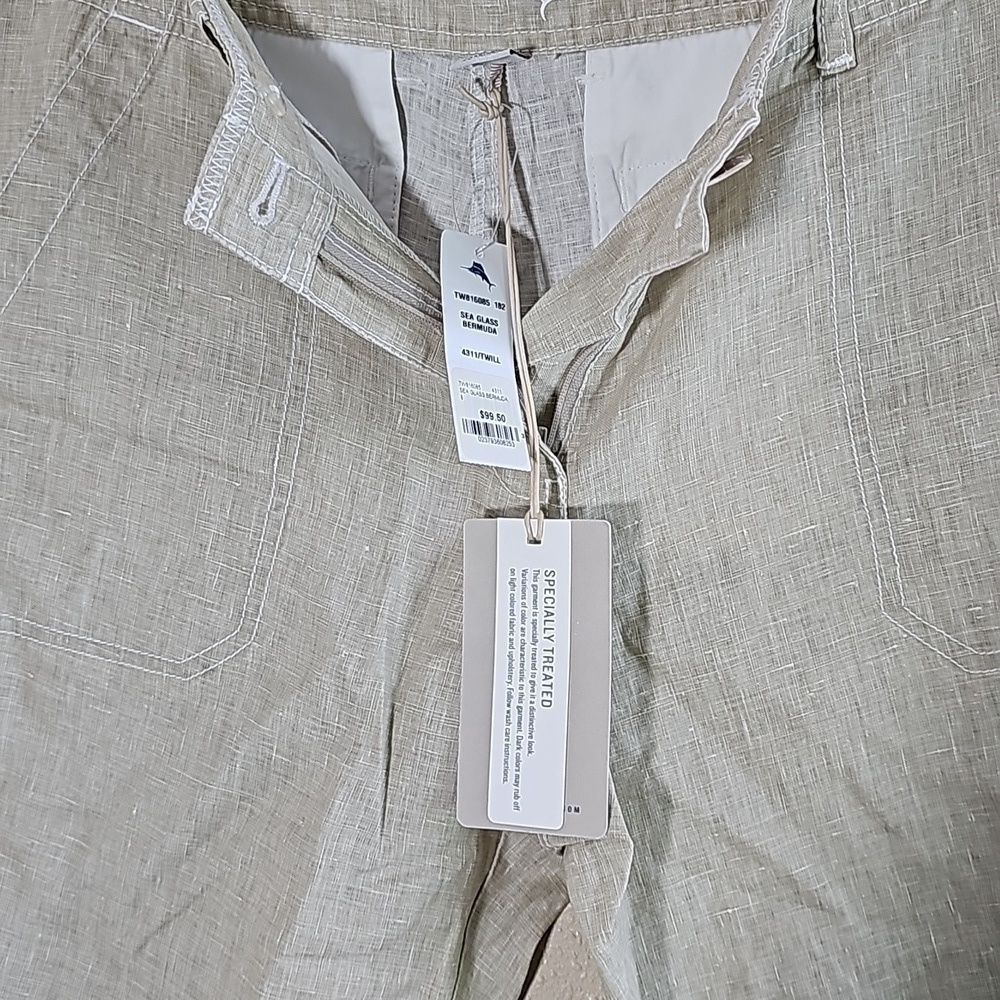 Tommy Bahama Sea Glass Bermuda. - Picture 4 of 9